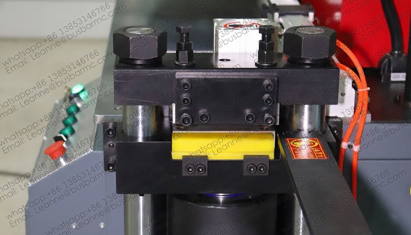 dobradeira de barramento cnc